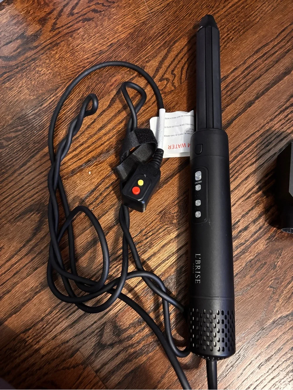 Black 4-in-1 Hot Air Styler with Brush Attachments